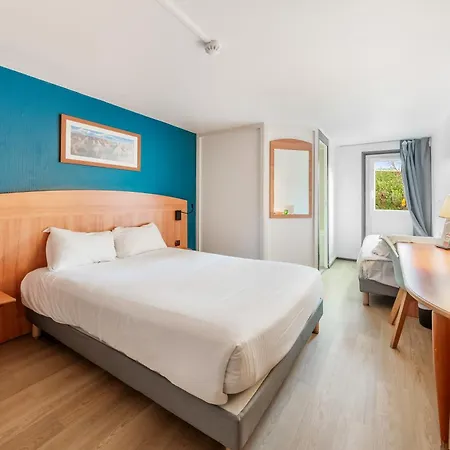 Comfort Hotel Évreux Esterno foto