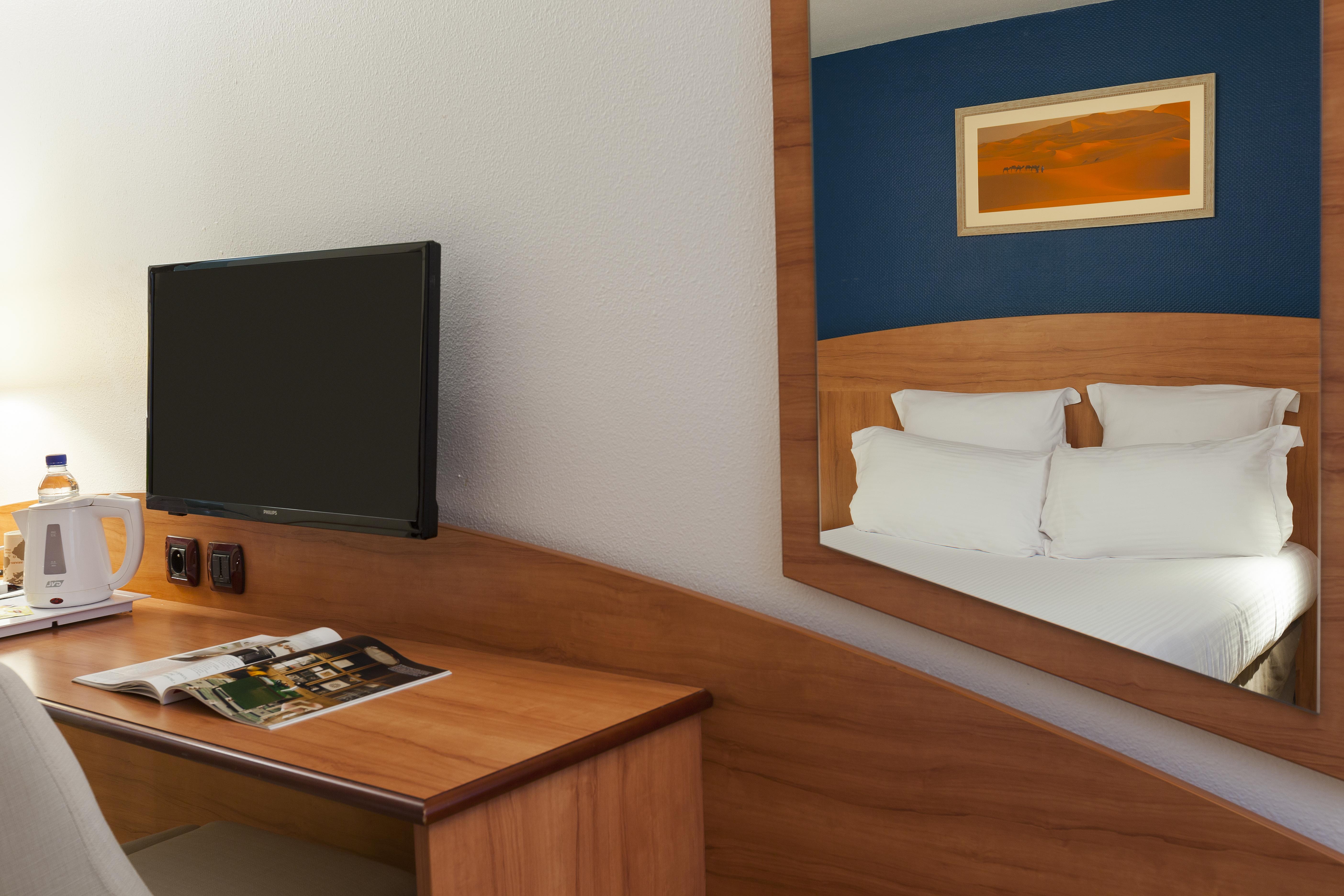 Comfort Hotel 3*